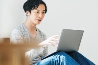 新しい婚活の形とは？結婚相談所の仕事がオンライン向きの理由